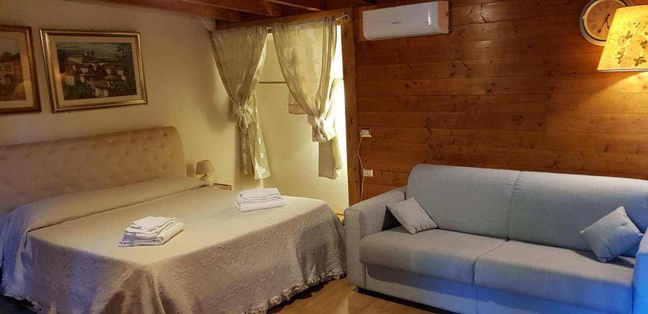 Agriturismo La Sorgente Di Nepi Hotel Luaran gambar